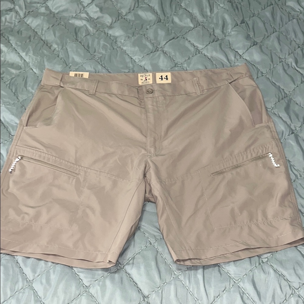 Men's Taupe Shorts